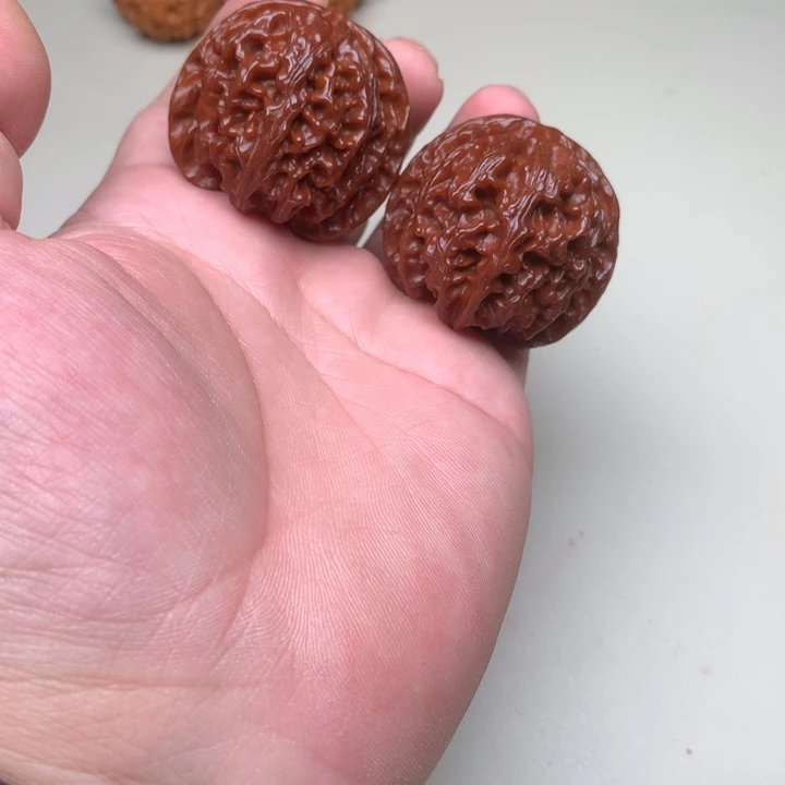 文玩核桃吊坠苹果43