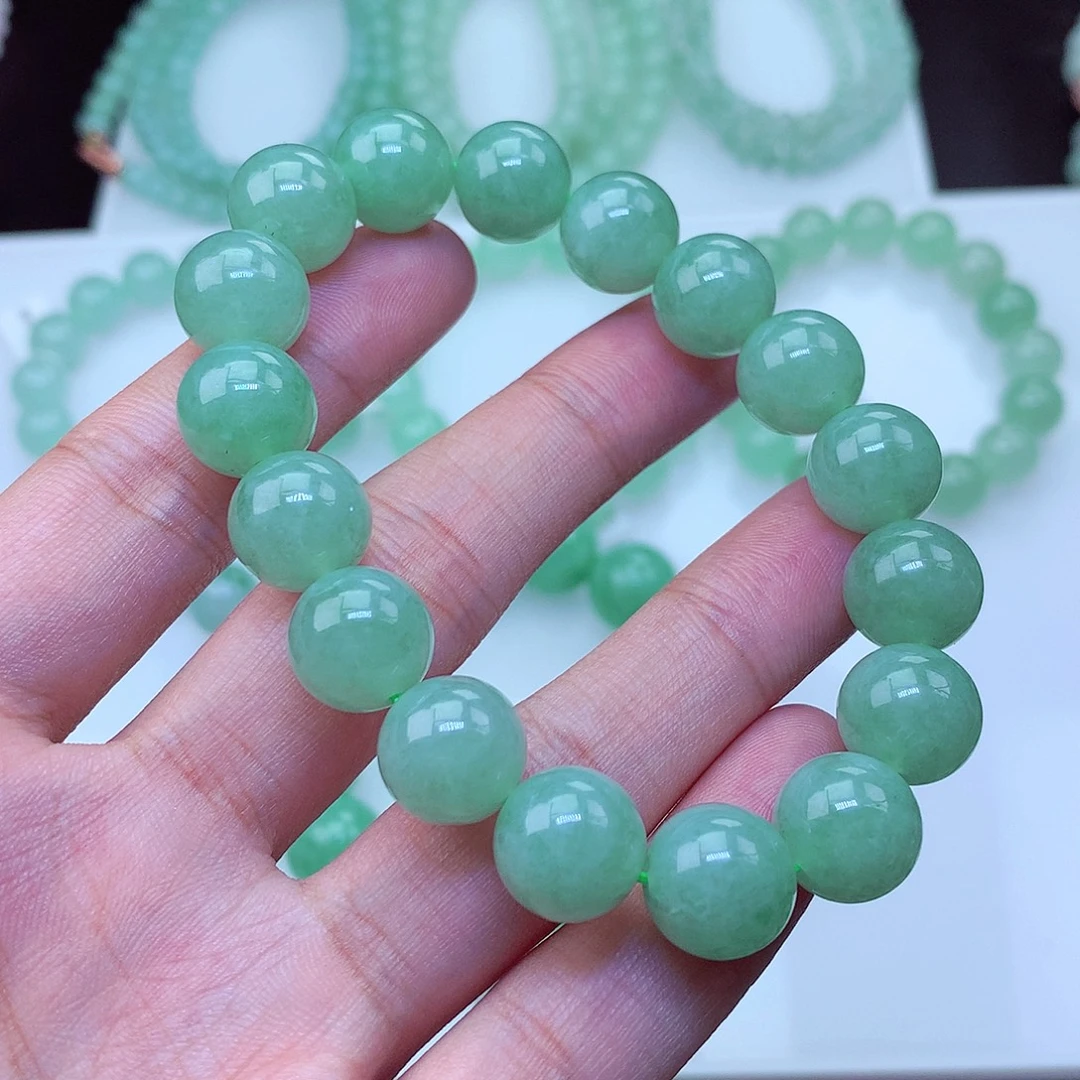 翡翠未镶嵌毛衣链卡12.3