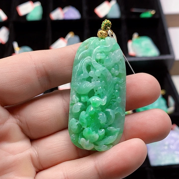 颈饰未镶嵌翡翠翡翠