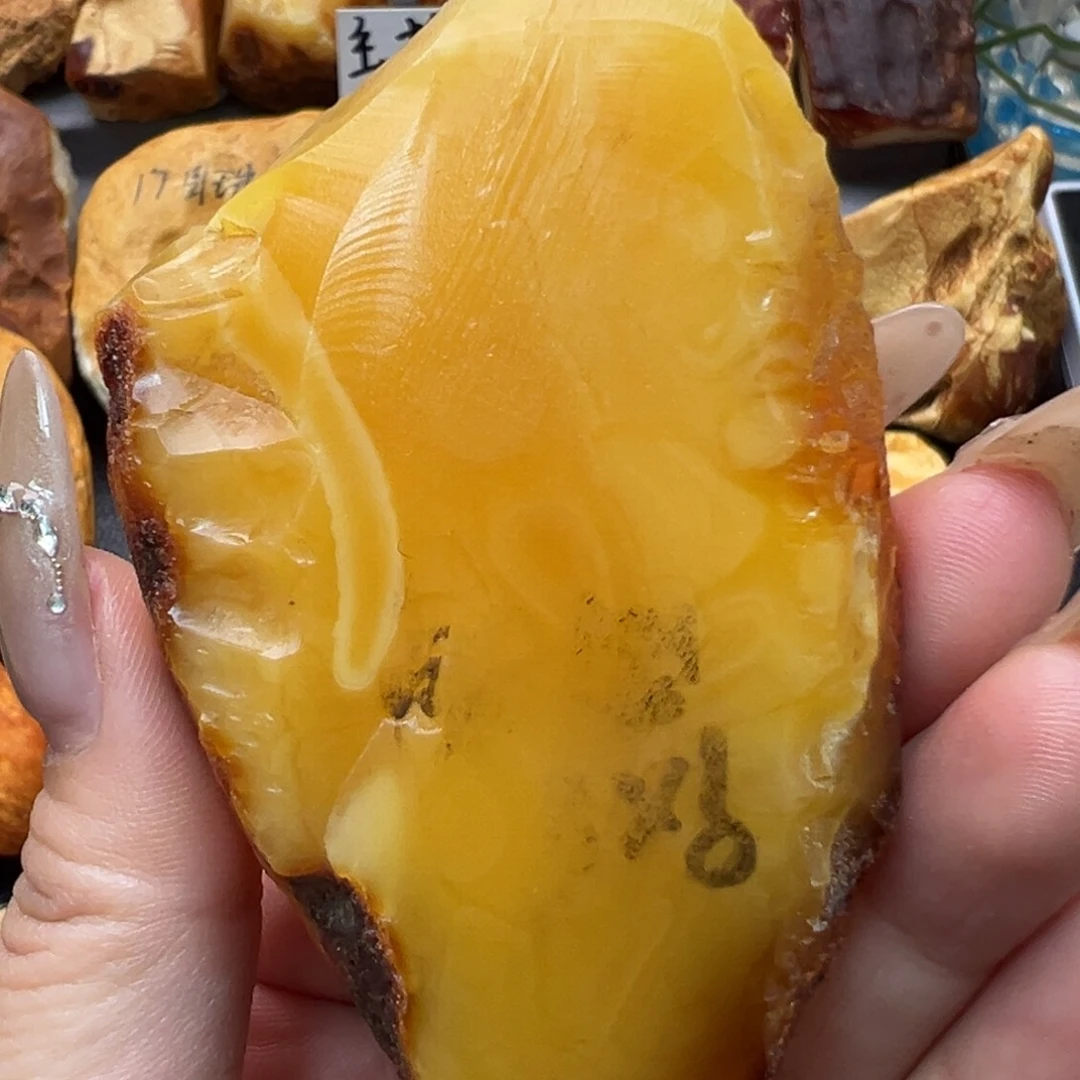 定制琥珀未镶嵌蜜蜡