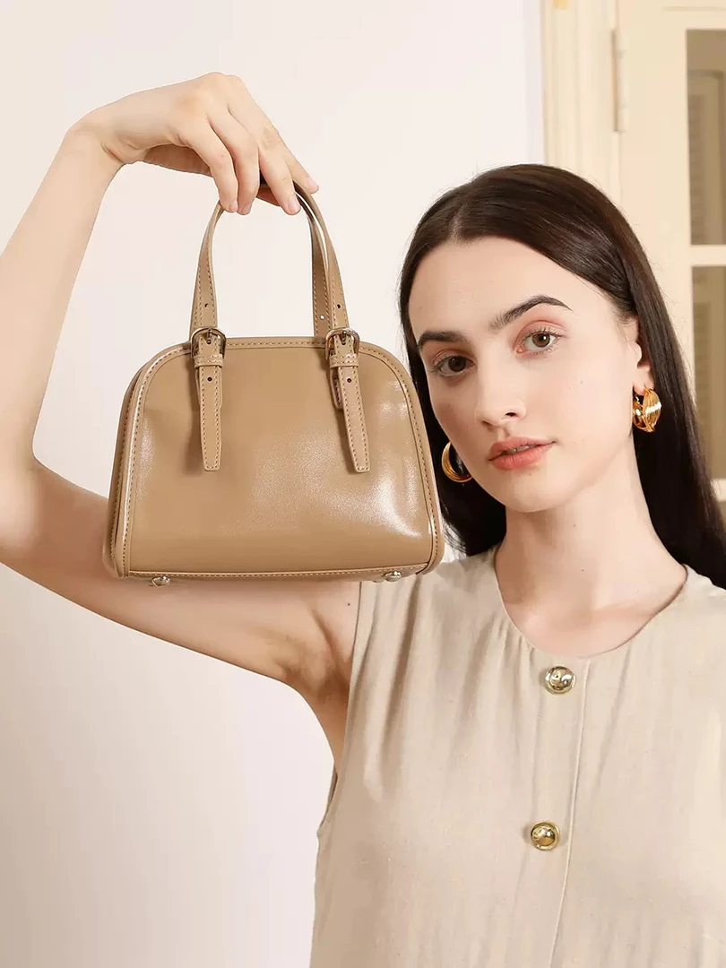 手提包包女2025新款牛皮悠悠保龄球包女复古通勤大容量单肩包