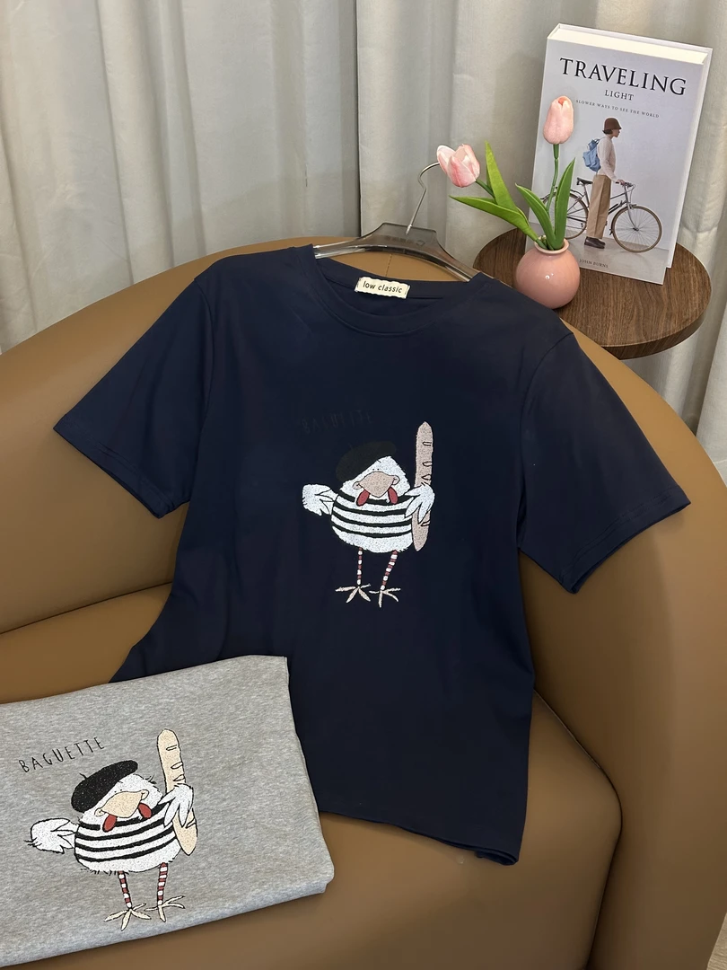 【陌嘉】-潮流棒棒鸡女士印花短袖