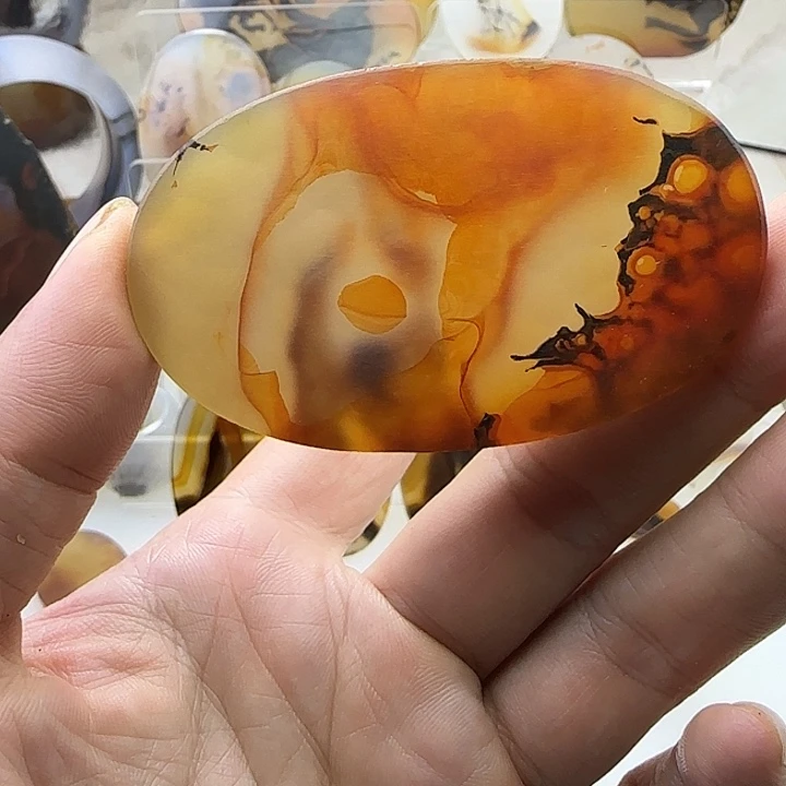 玛瑙/玉髓未镶嵌颈饰
