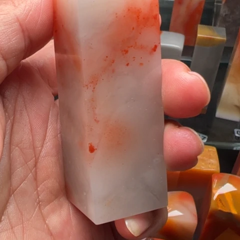 用***8老挝石我们的确是一个人