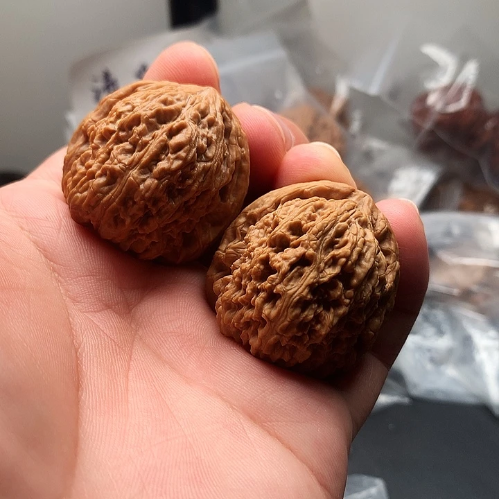 文玩核桃吊坠38尺南疆石