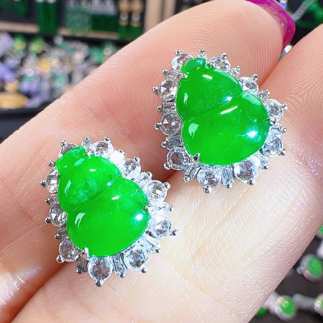 翡翠耳饰18K金镶嵌签收后24小时鉴赏期