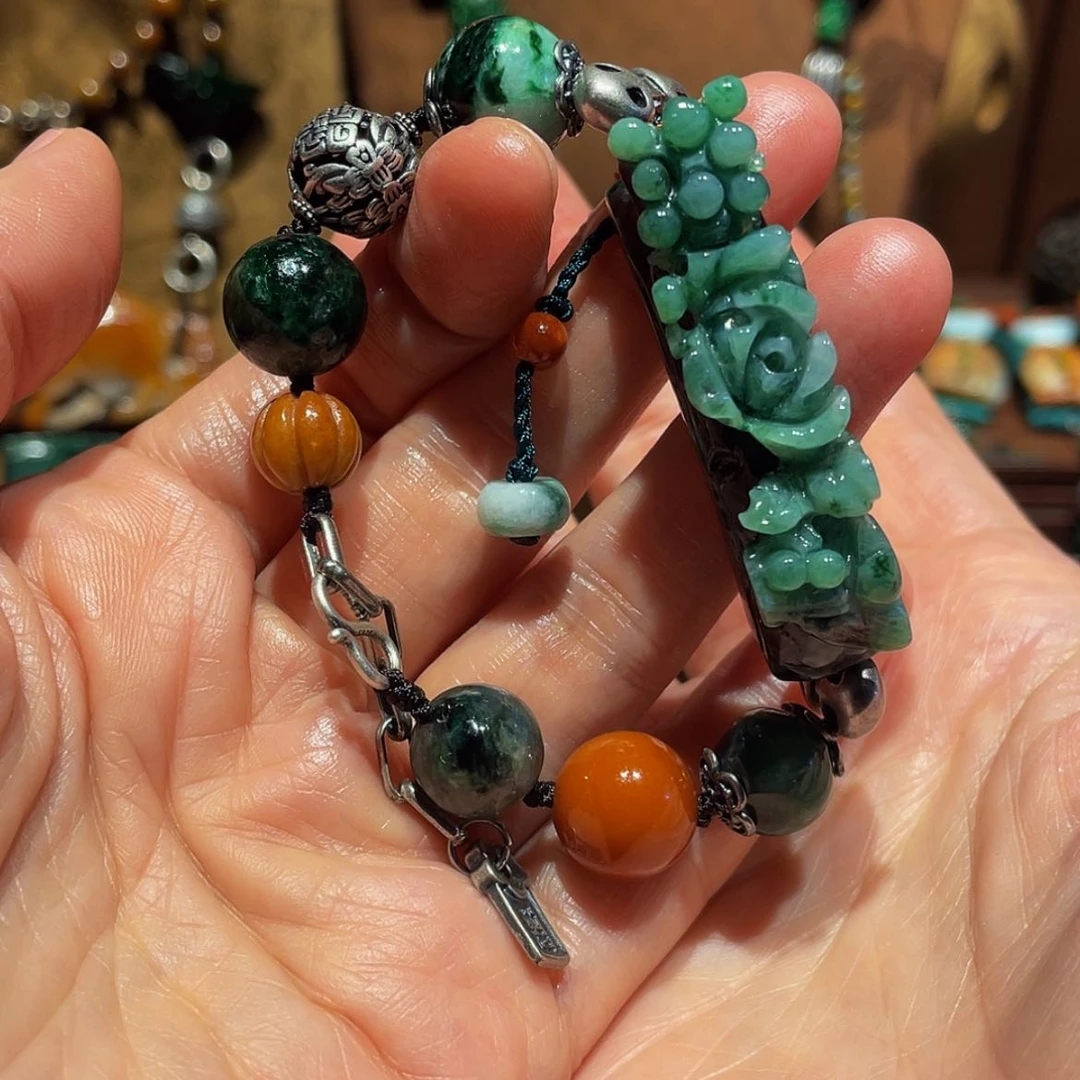 【闪购商品】颈饰未镶嵌翡翠