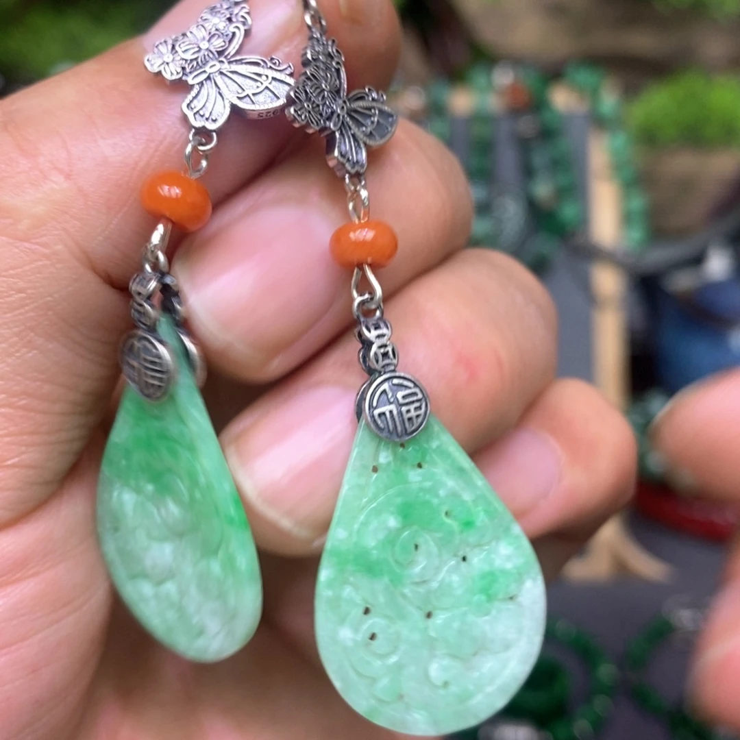 翡翠耳饰银S925镶嵌漂亮美眉