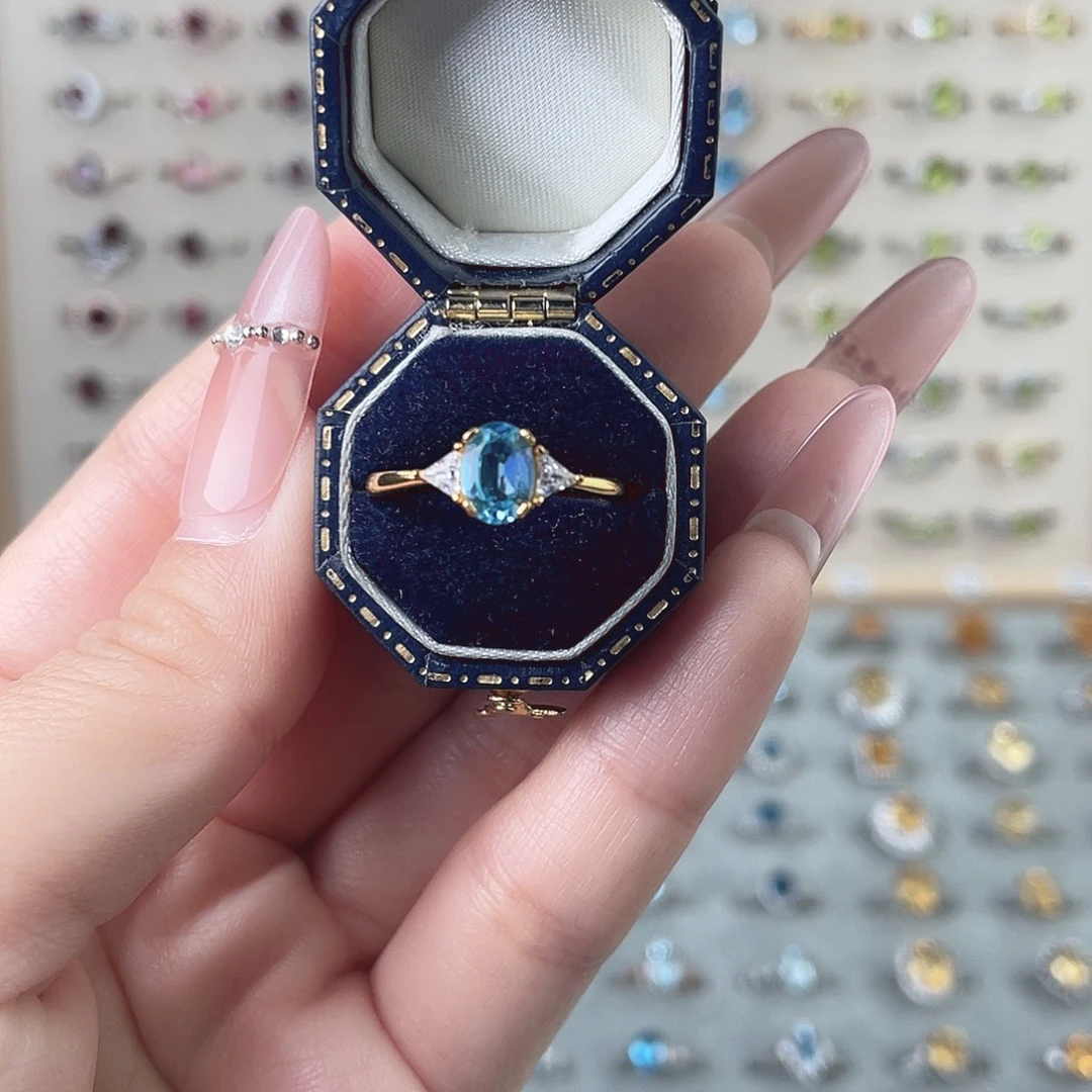 托帕石银S925镶嵌戒指三石款戒指