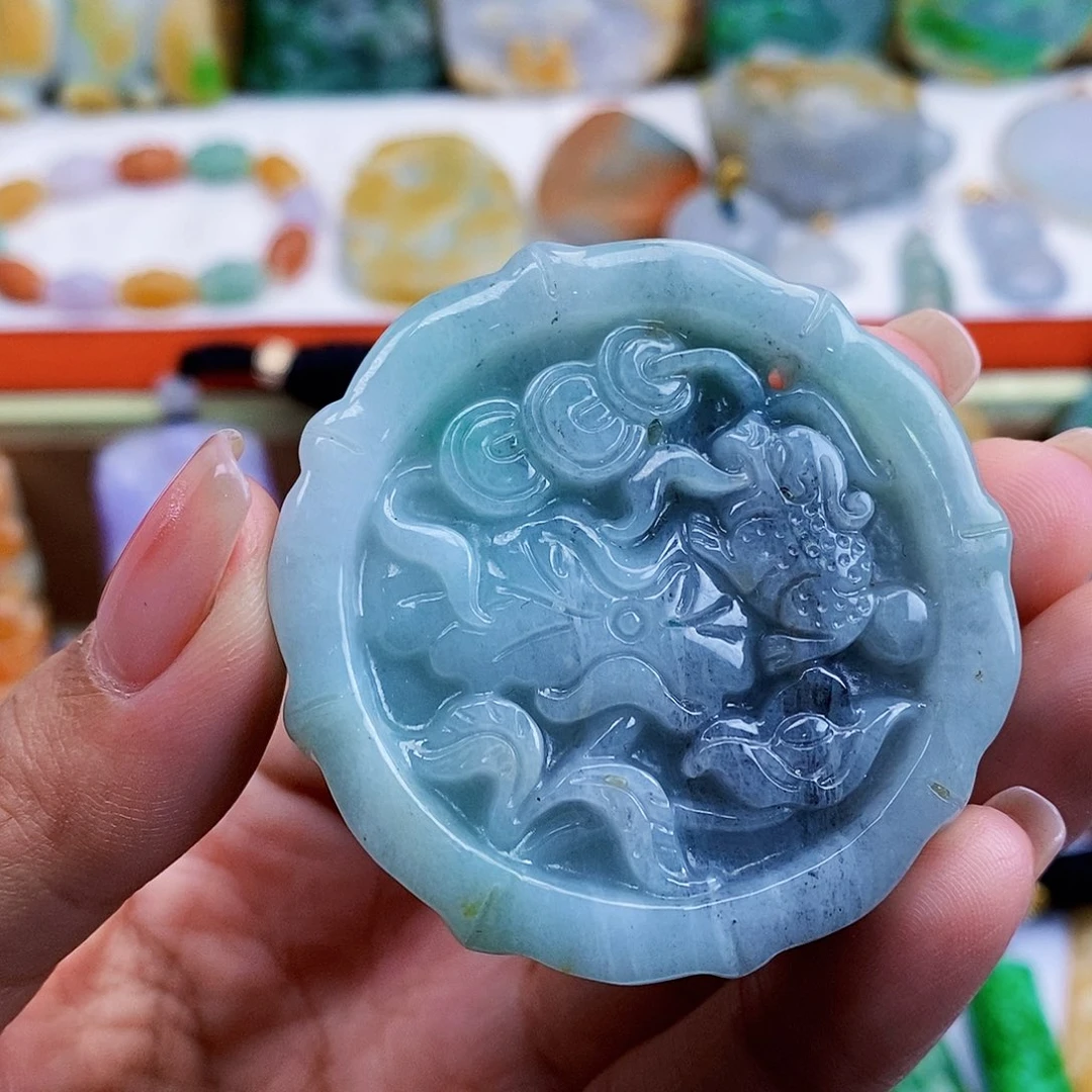 定制翡翠未镶嵌天然翡翠A货