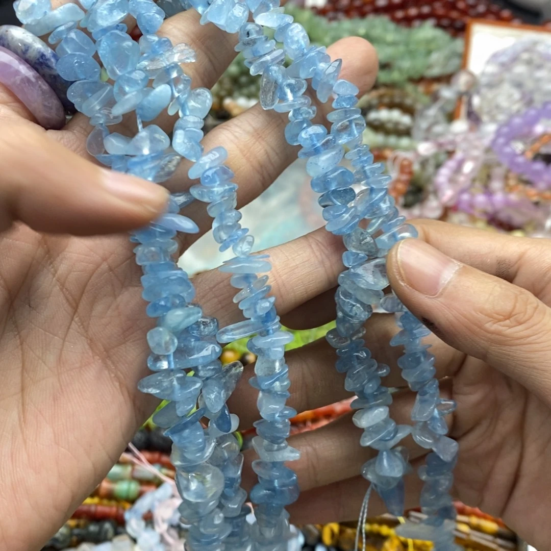 玛瑙/玉髓未镶嵌珠宝半成品一条天然9mm大号海蓝宝碎石