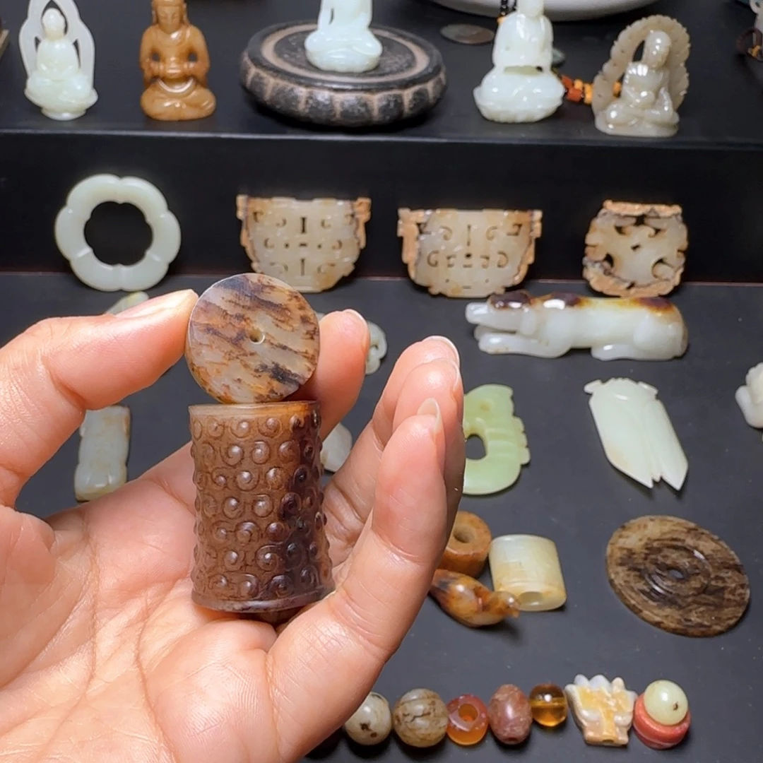 和田玉吊坠(不含链)未镶嵌好*多