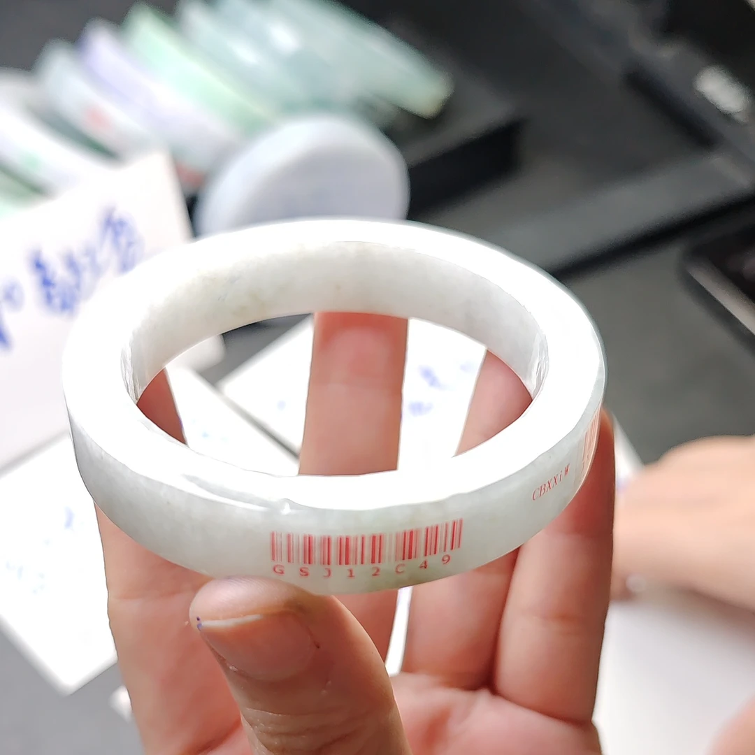 缅甸天然A货手镯定制