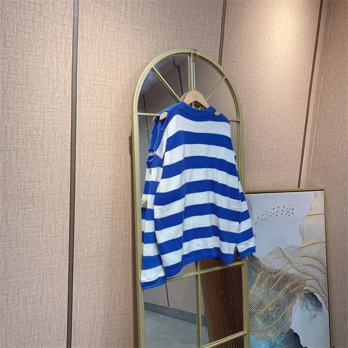 WW336蓝白色孕妇上衣100-150