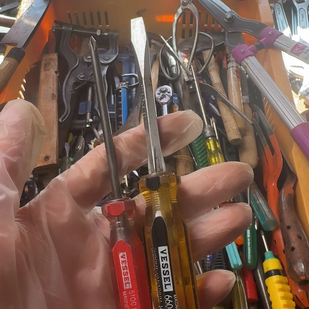 用***8厚款五金工具制造工艺