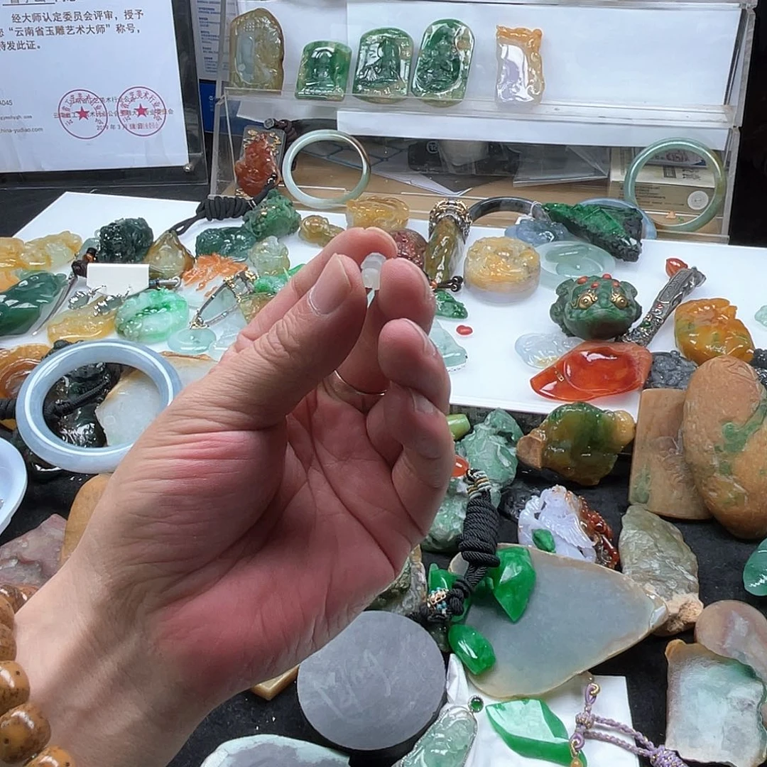 定制翡翠未镶嵌有*猫