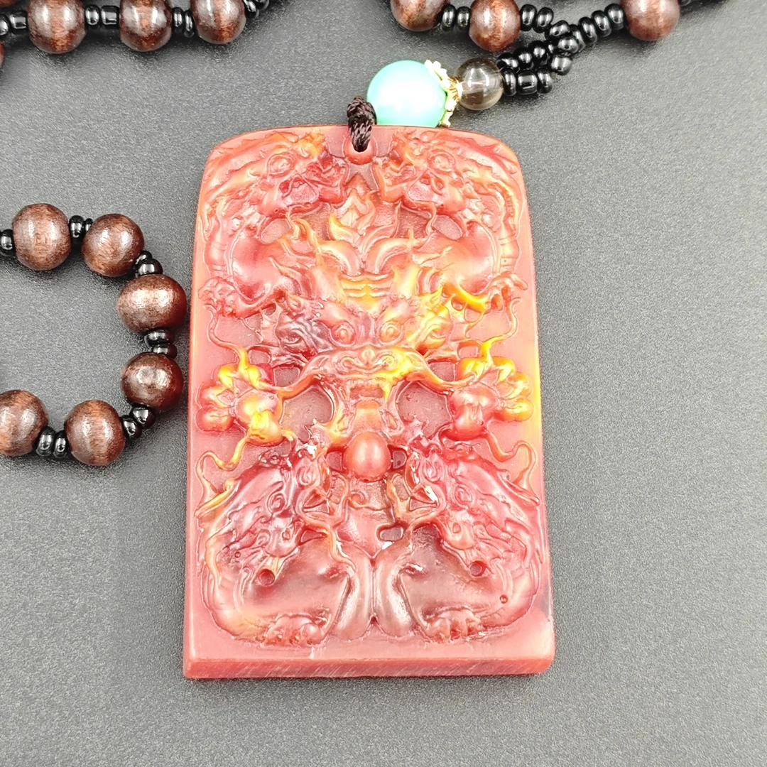 G379经典精美时尚百搭简约气质龙牌树脂吊坠