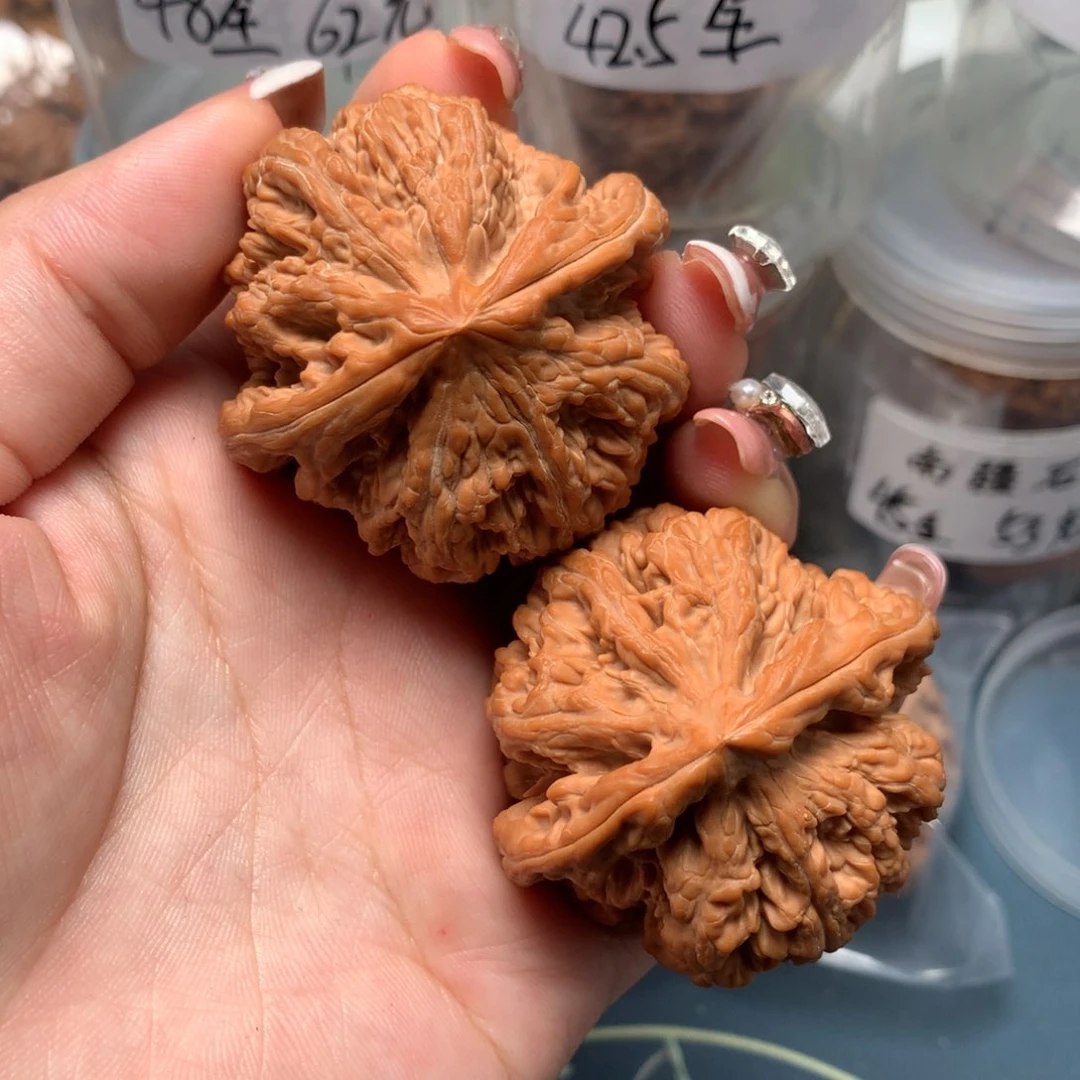 文玩核桃把件48-19506-02