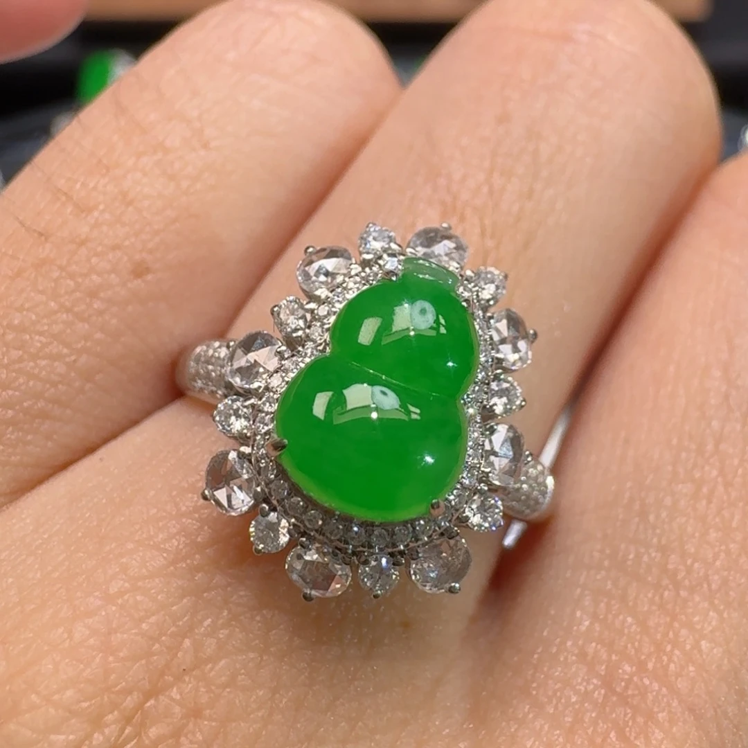 翡翠18K金镶嵌耳饰48小时鉴赏期