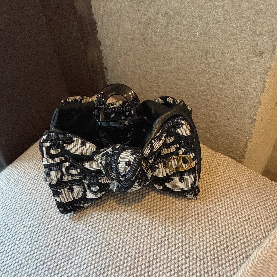 韩国新款发饰复古蝴蝶结抓夹气质时尚后脑勺盘发鲨鱼夹女发卡yh