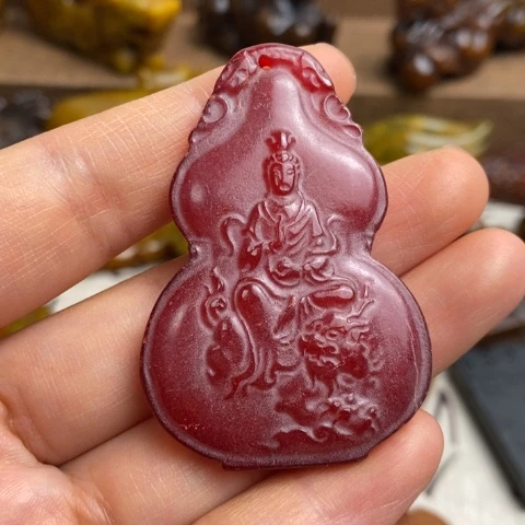 蛇纹石玉未镶嵌颈饰91