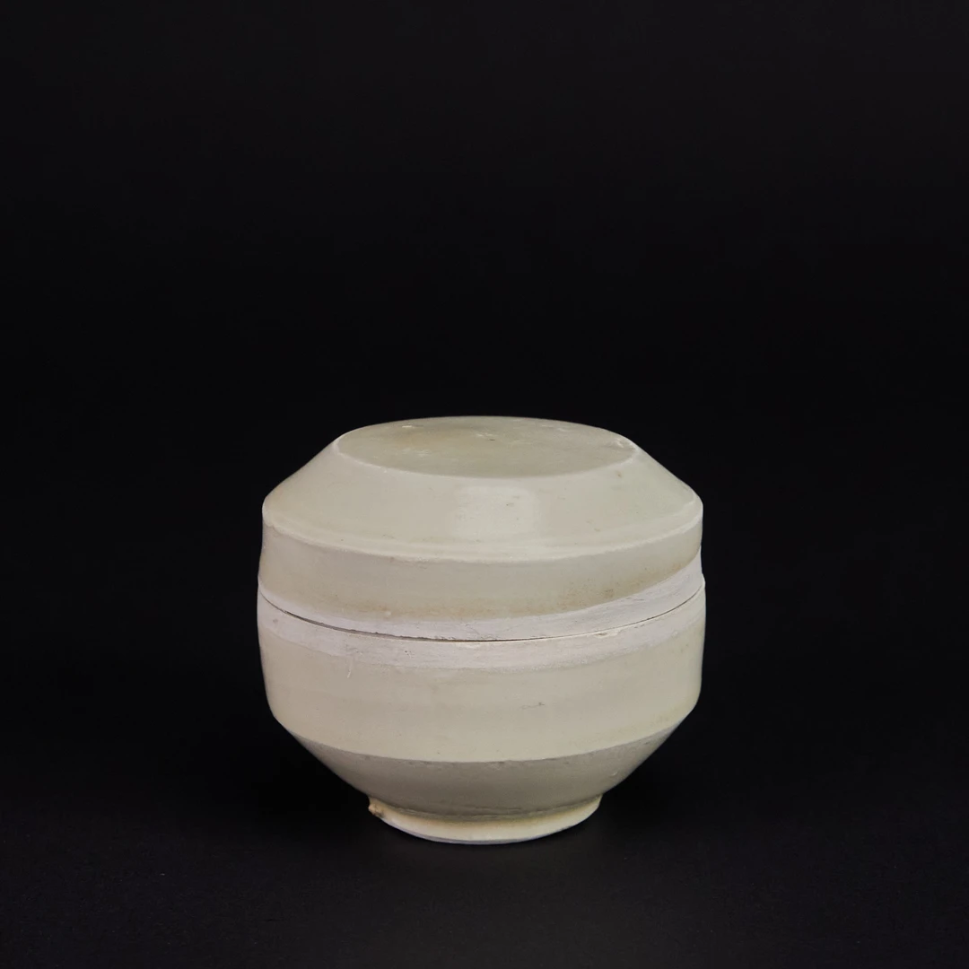 【预展】LOT 121202白釉盖盒