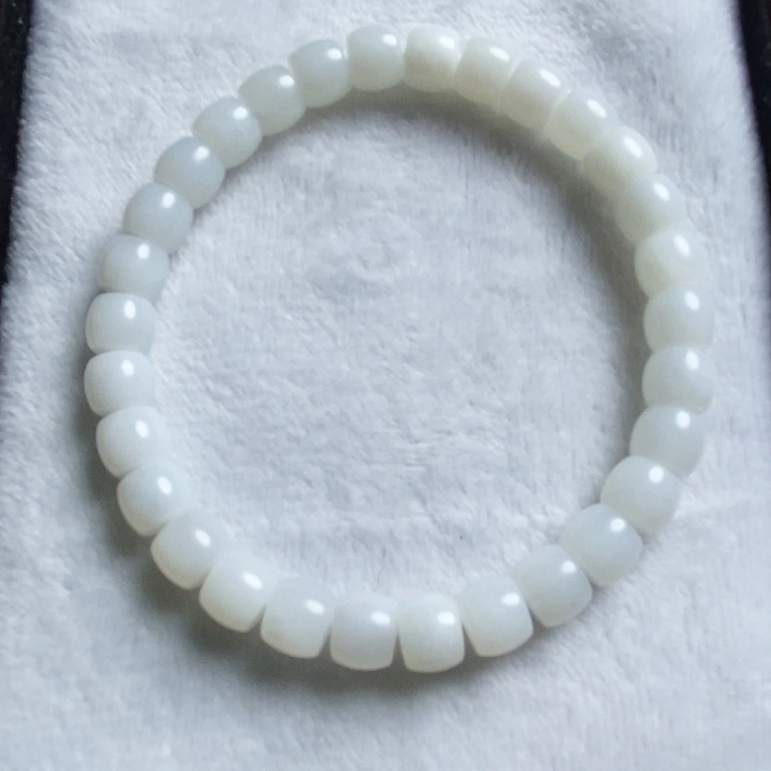 和田玉未镶嵌手串