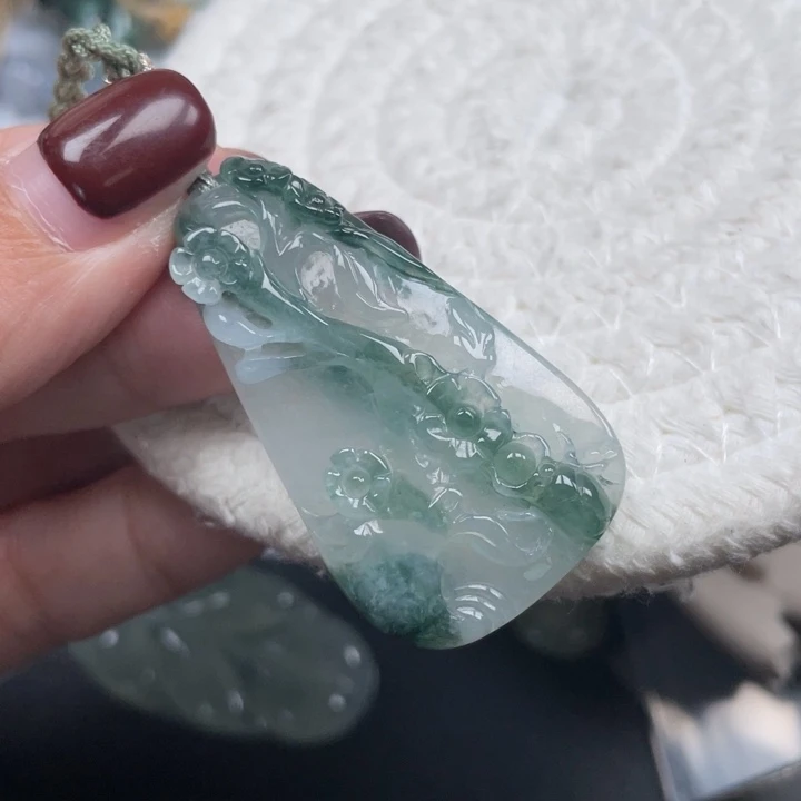 颈饰未镶嵌翡翠天然A货缅甸翡翠