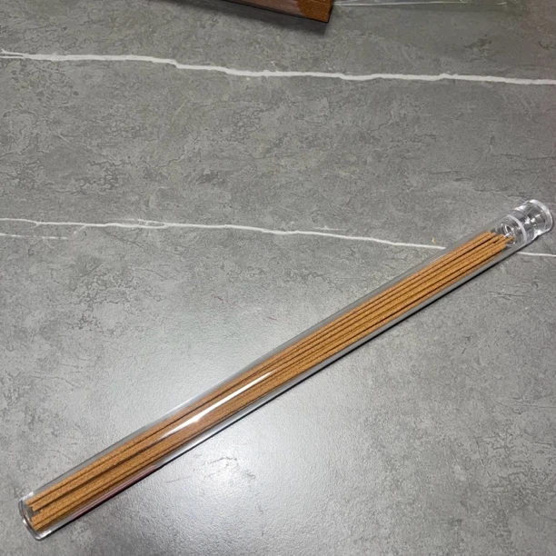 沉檀桂花  一罐线香 香得嘞