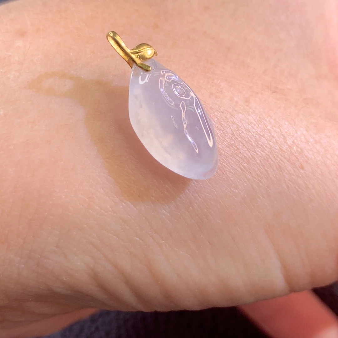 翡翠18K金镶嵌颈饰翡翠