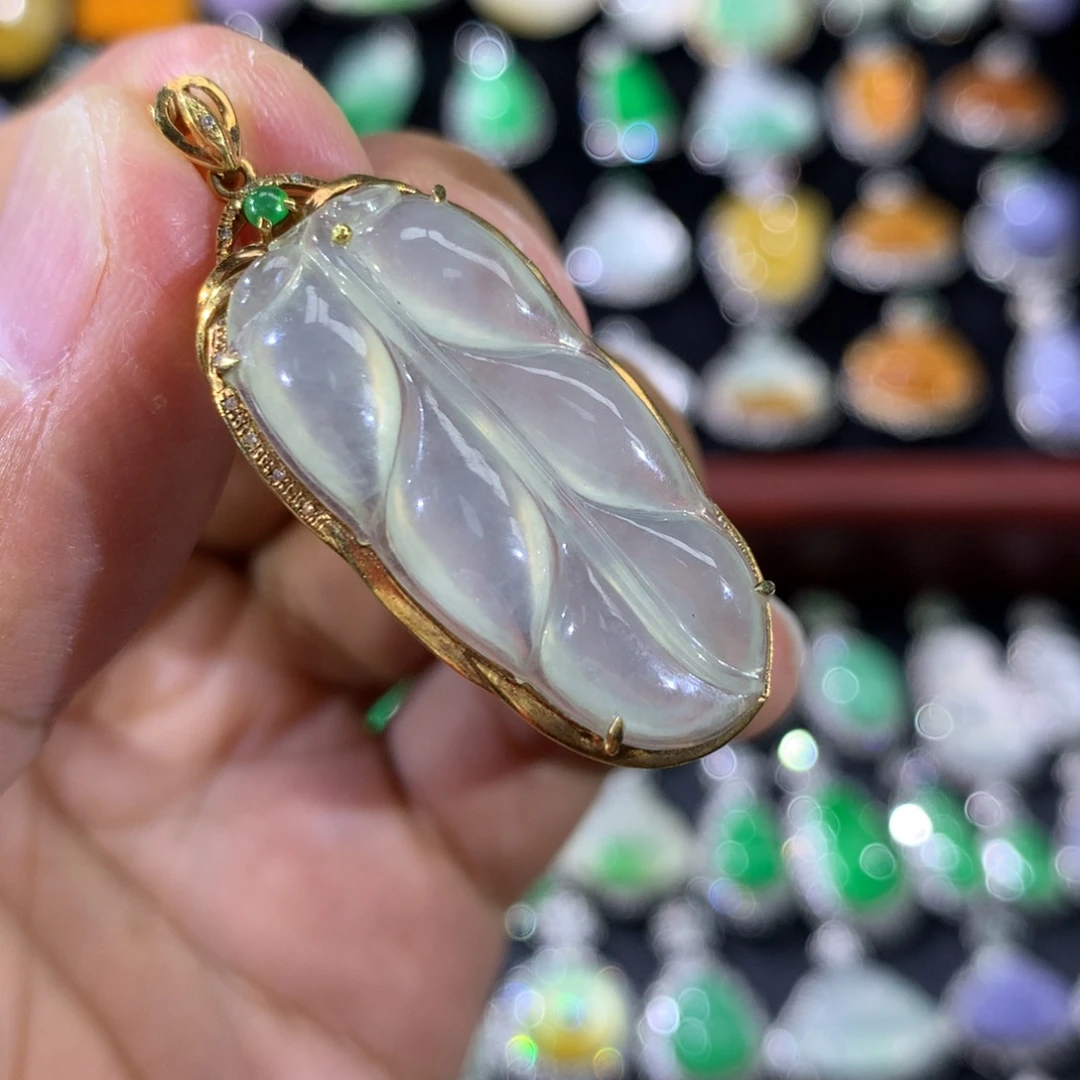 翡翠18K金镶嵌吊坠(不含链)