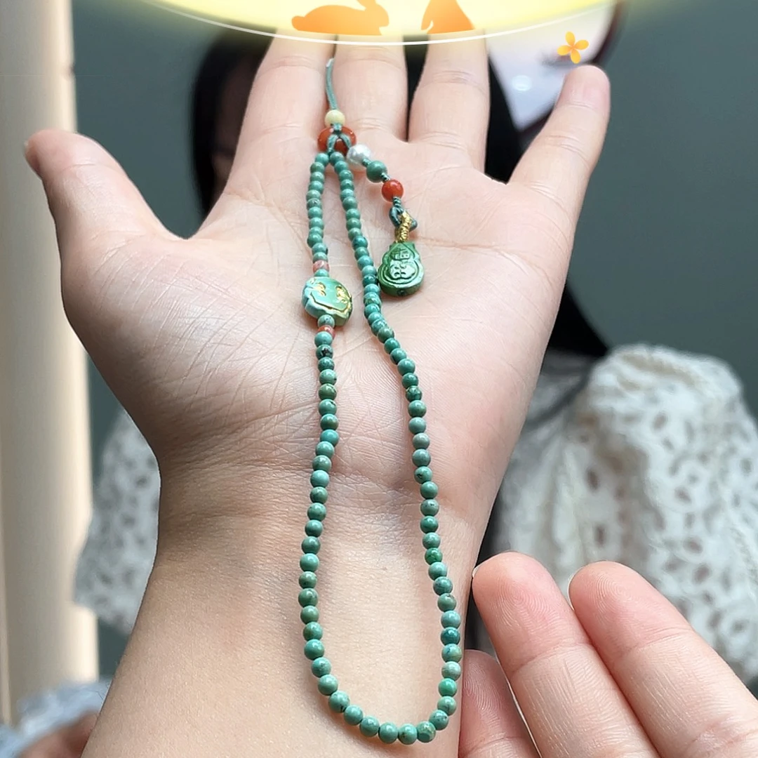 未镶嵌绿松石颈饰