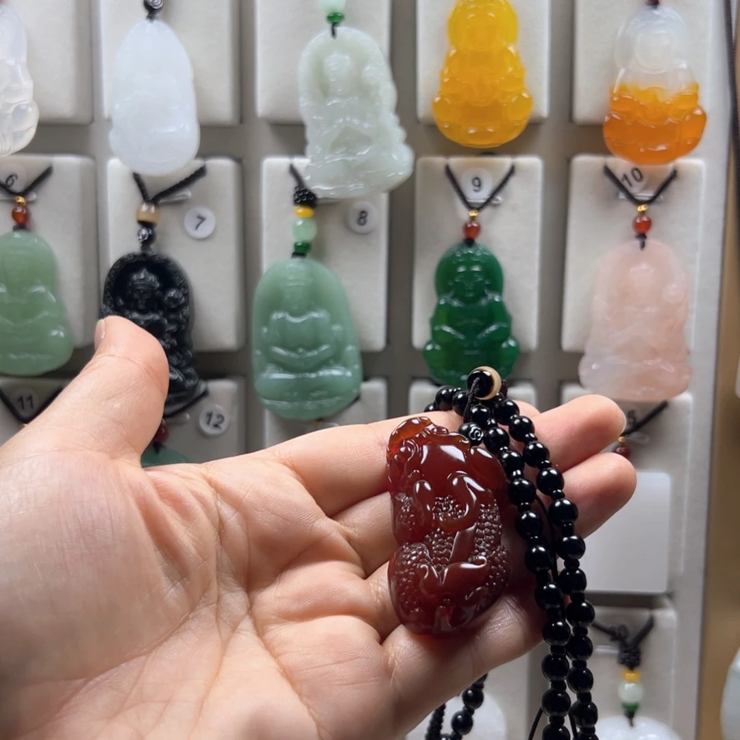 玛瑙/玉髓颈饰未镶嵌