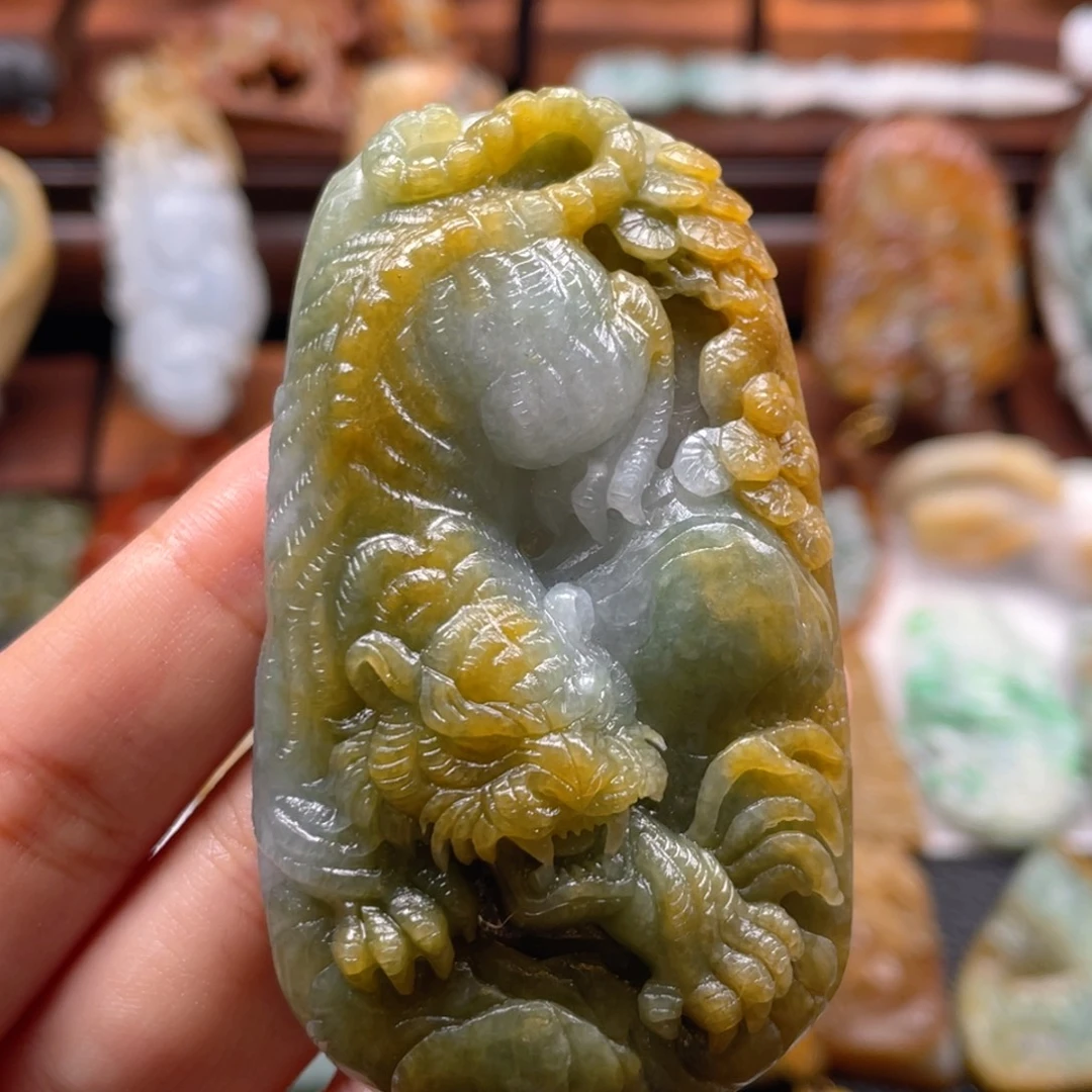 定制翡翠未镶嵌翡翠
