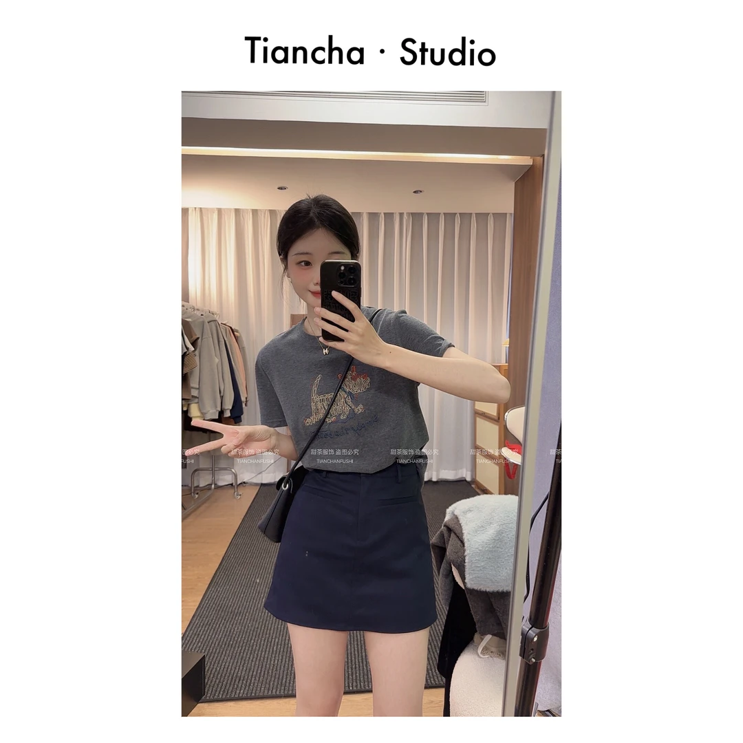 sweet c【线条小狗】M202#春夏新款韩版风正肩短袖T恤女款时尚百搭