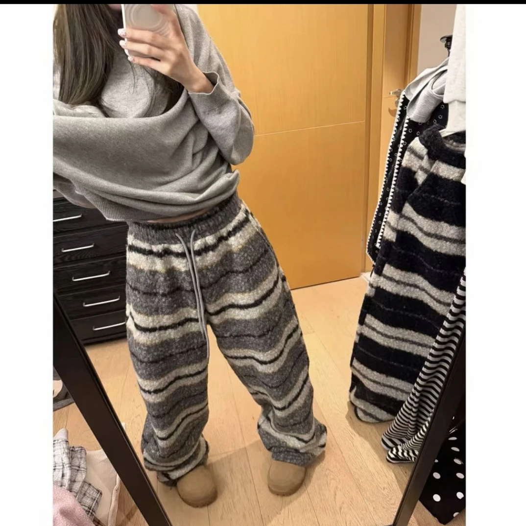 「大漂亮家」冬款超洋气加厚圈圈绒保暖条纹撞色拼接休闲大码阔腿裤