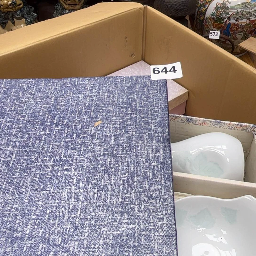 瓷片蝴**儿摆件工艺品摆件666