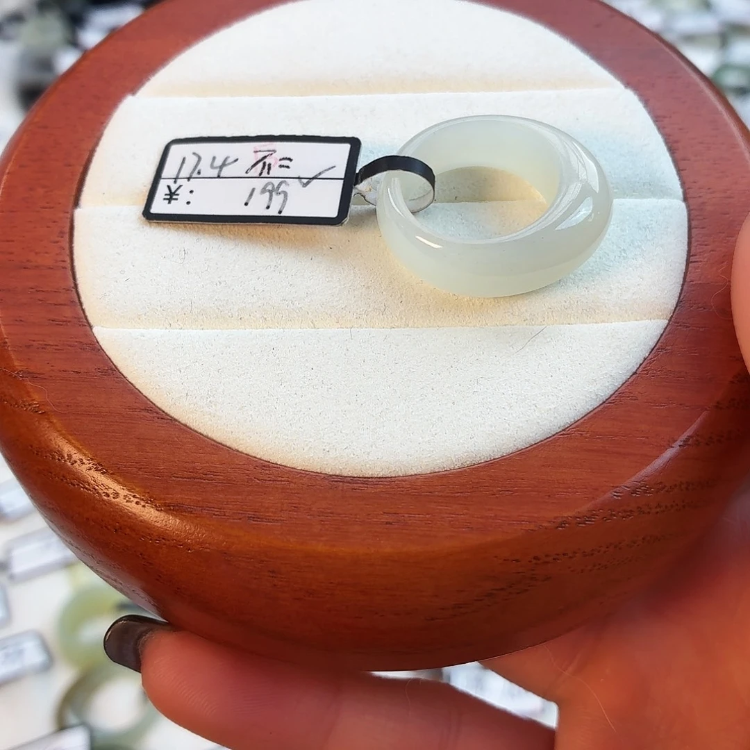 和田玉（糖玉）未镶嵌戒指Q23暖白小馒头内径17.4港码15