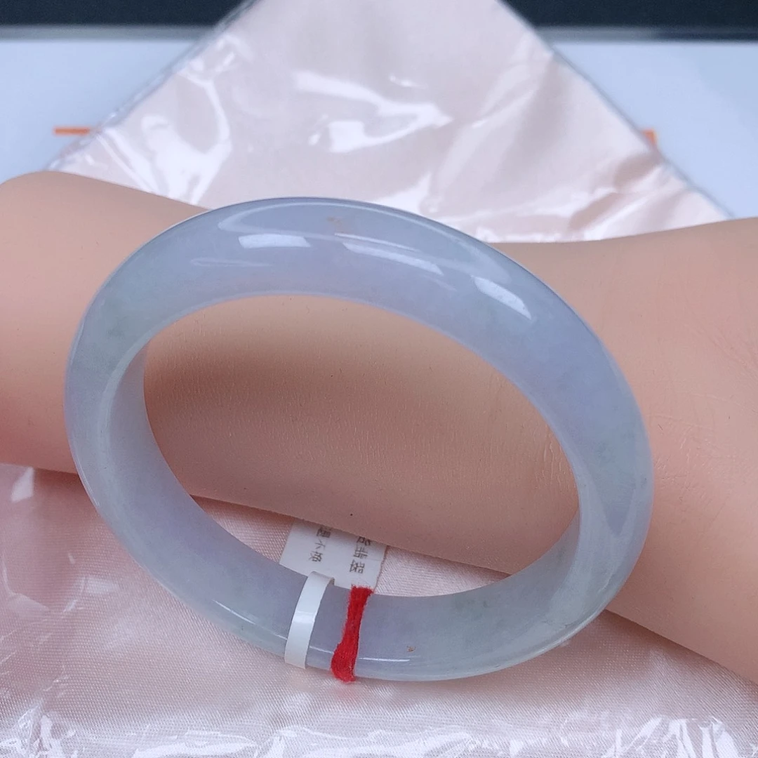 【闪购商品】未镶嵌手镯翡翠，57