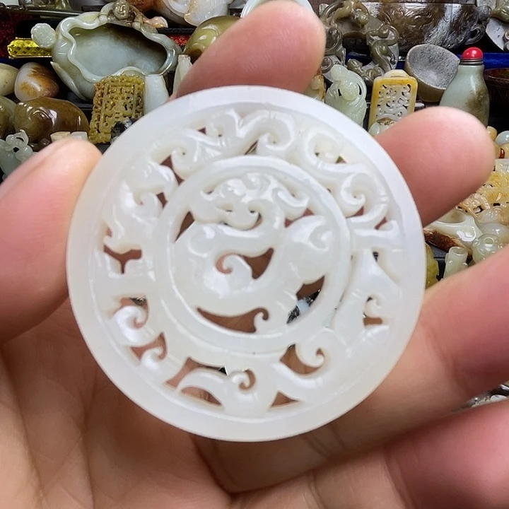 颈饰未镶嵌和田玉