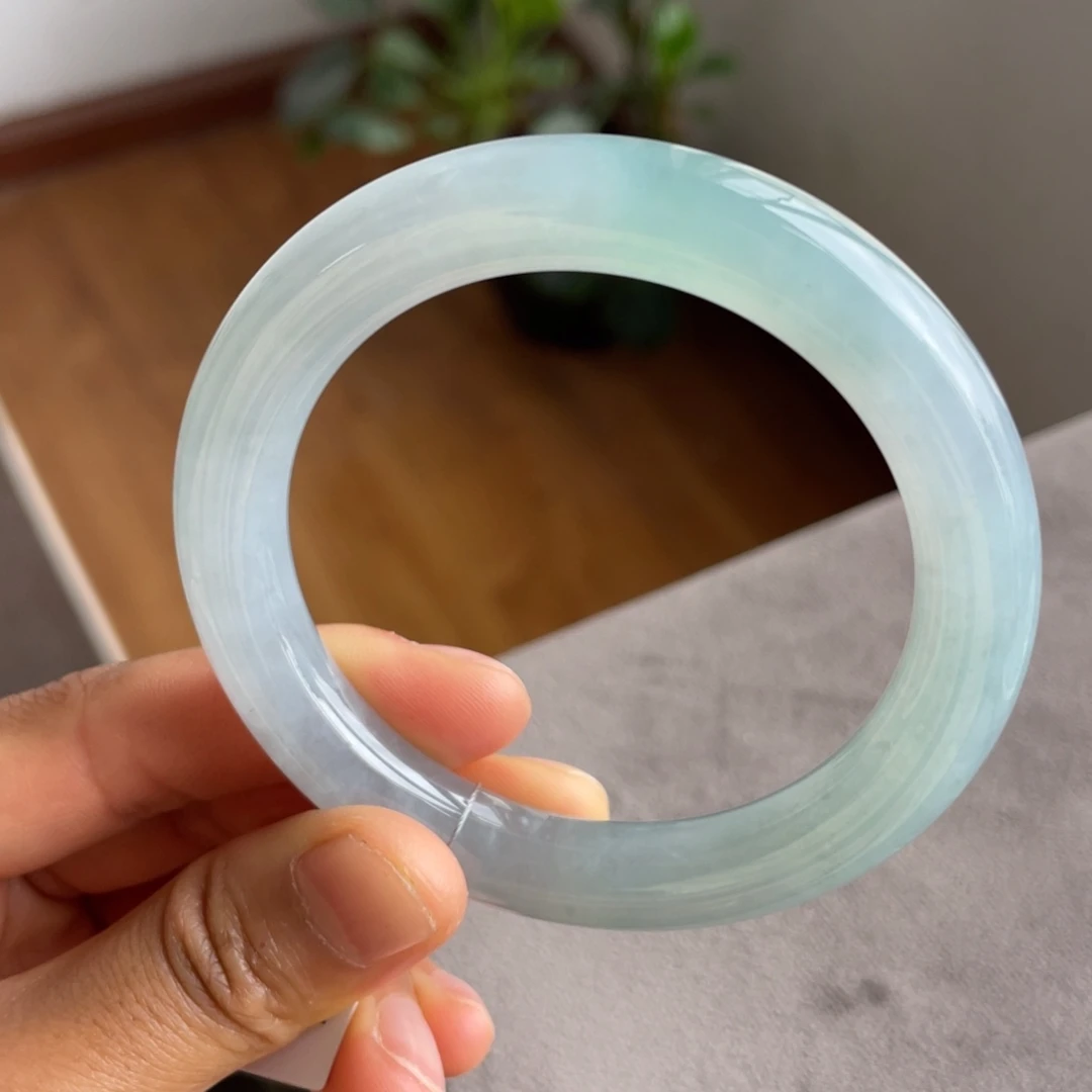 翡翠未镶嵌手镯蓝紫圆条