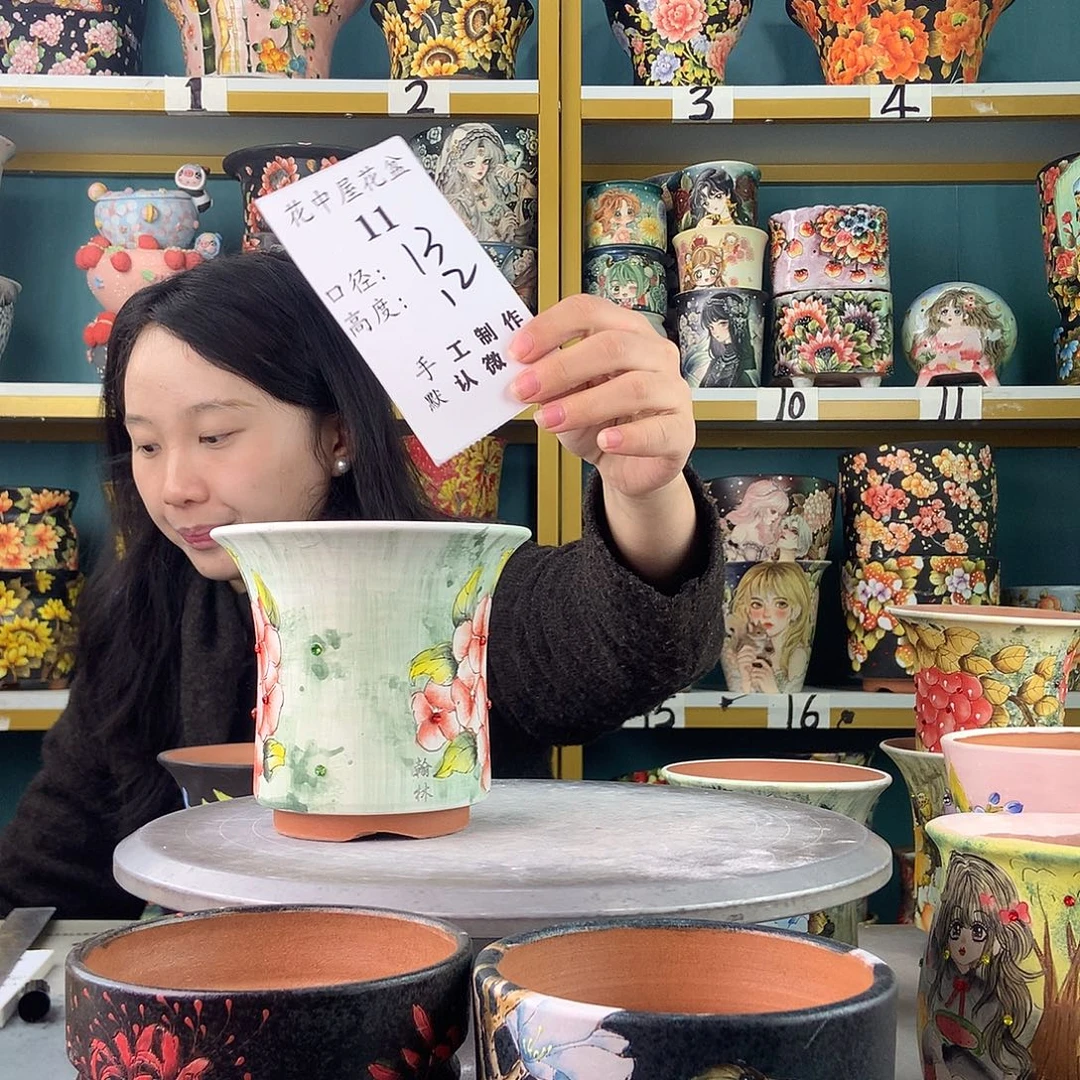 陶景德镇手工花盆11