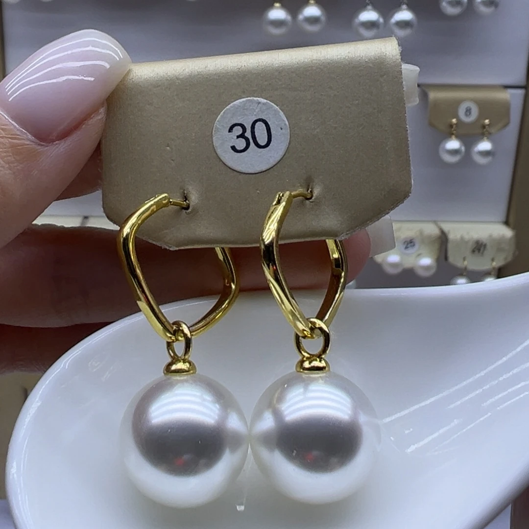 耳饰未镶嵌淡水珍珠