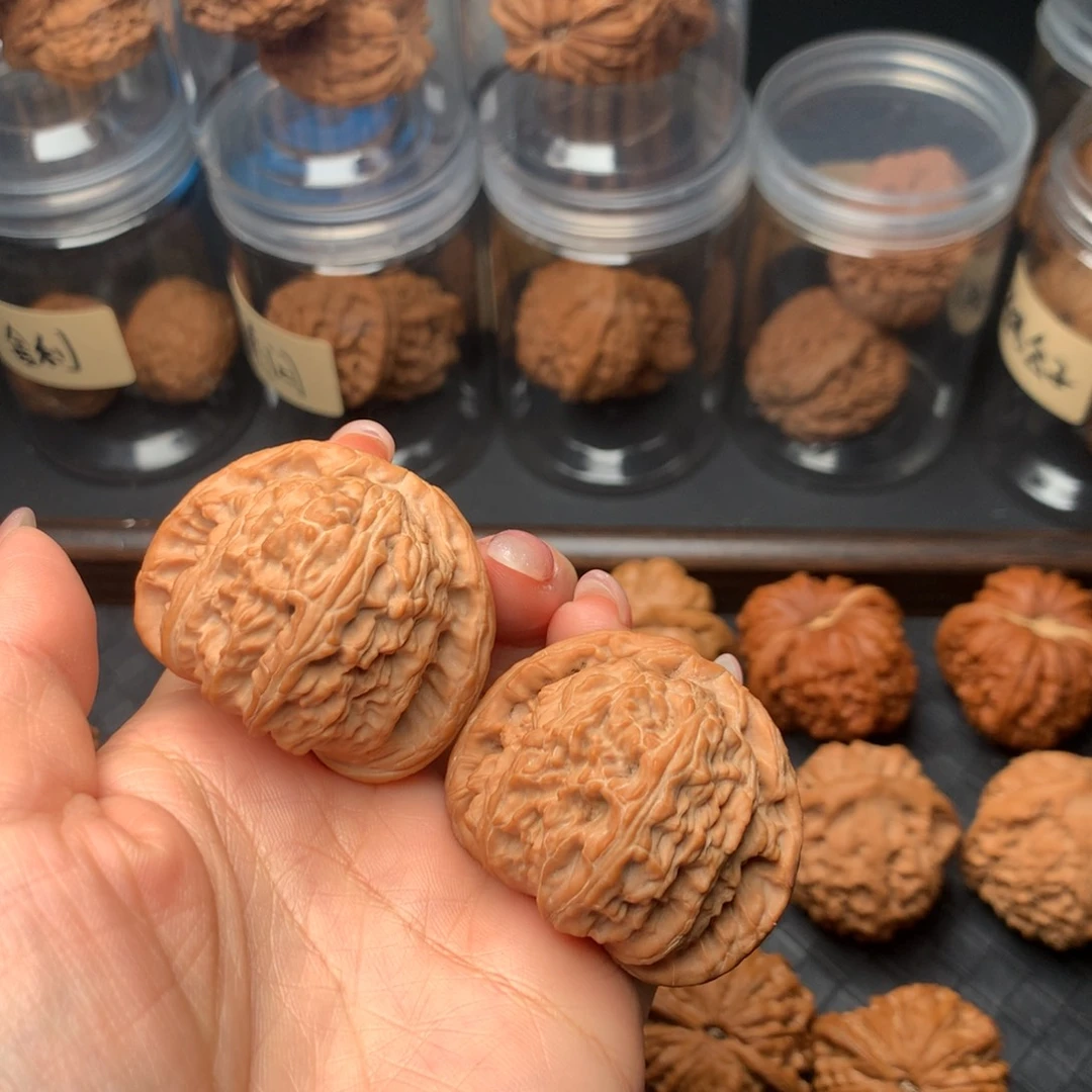 把件文玩核桃43白狮子