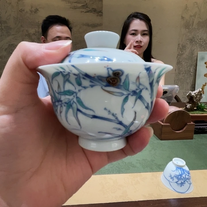 一儒堂斗彩竹纹盖碗