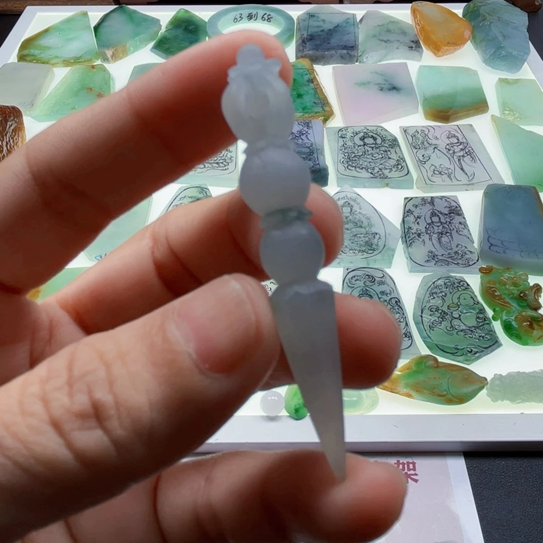 定制翡翠未镶嵌天然翡翠a货