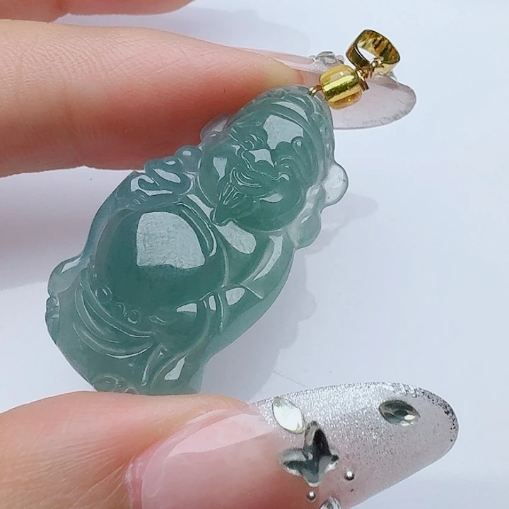翡翠未镶嵌颈饰111