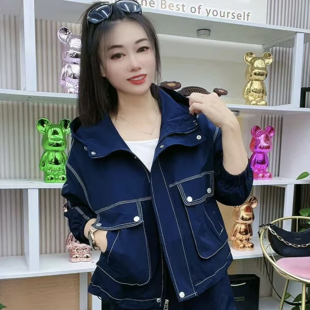2025春秋新款抽绳连帽休闲百搭风衣短外套女大码休闲短款夹克上衣