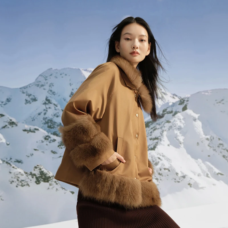 EP雅莹女装 狐狸毛领松花江白鹅绒内胆派克服 冬装新品N101A