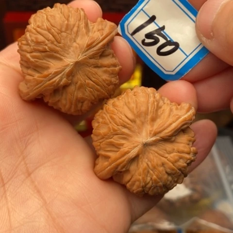 文玩核桃吊坠磨盘39虚尖